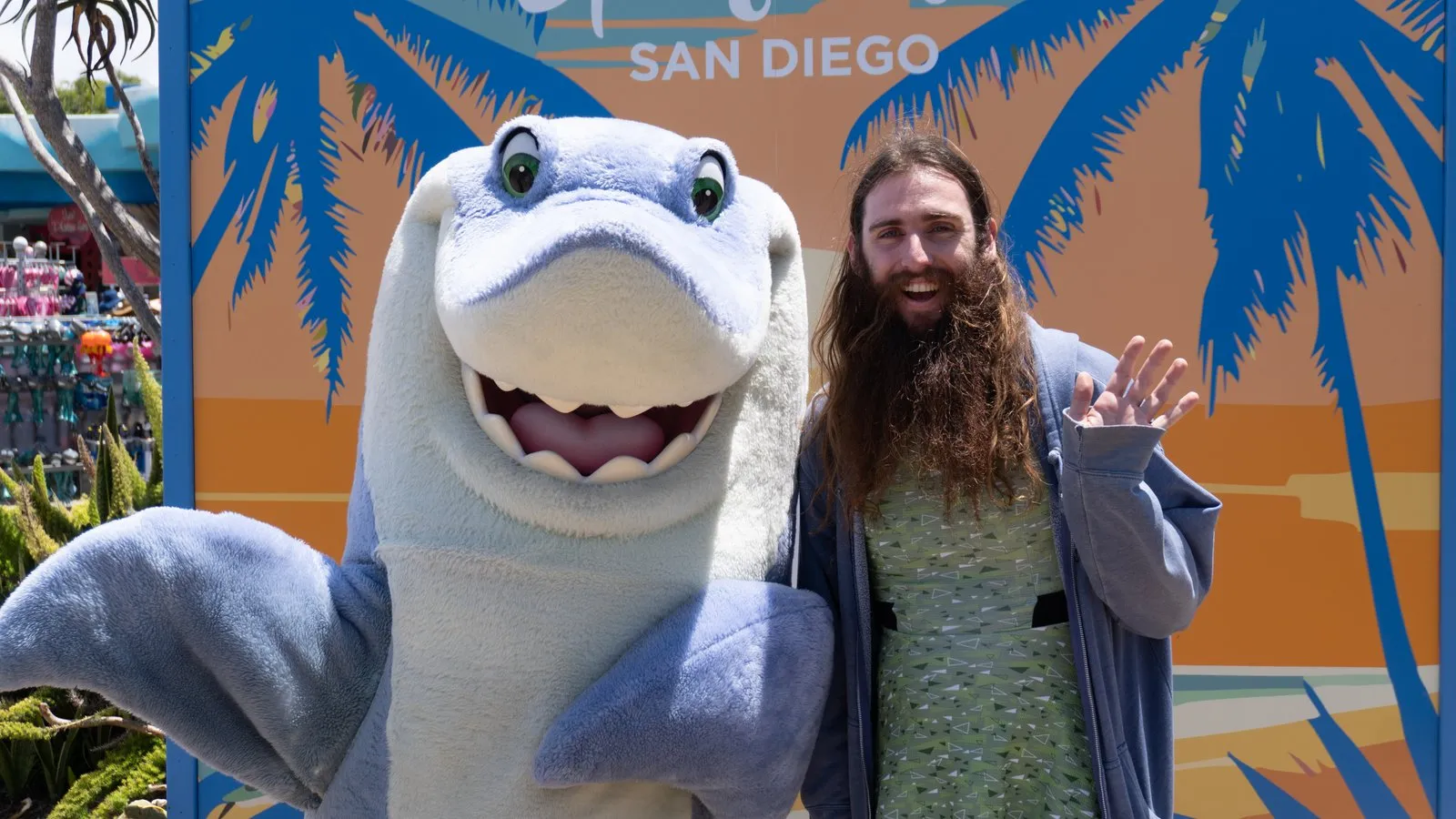 A SeaWorld day with friends and peak summer energy.