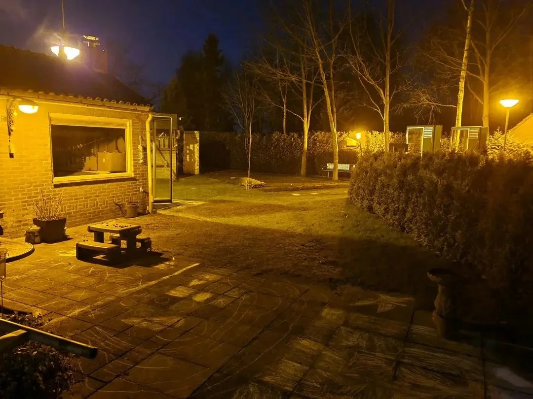 Low Pressure Sodium Garden on Reddit