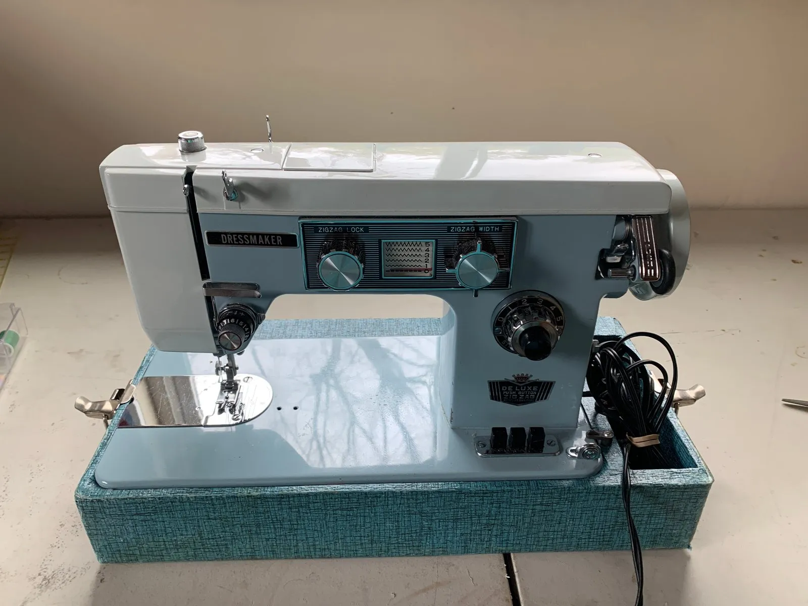 My new vintage dressmaker sewing machine.